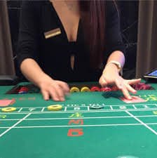 Tampilan homepage nagawin777 yang memukau menampilkan fitur sportsbook dan slot online